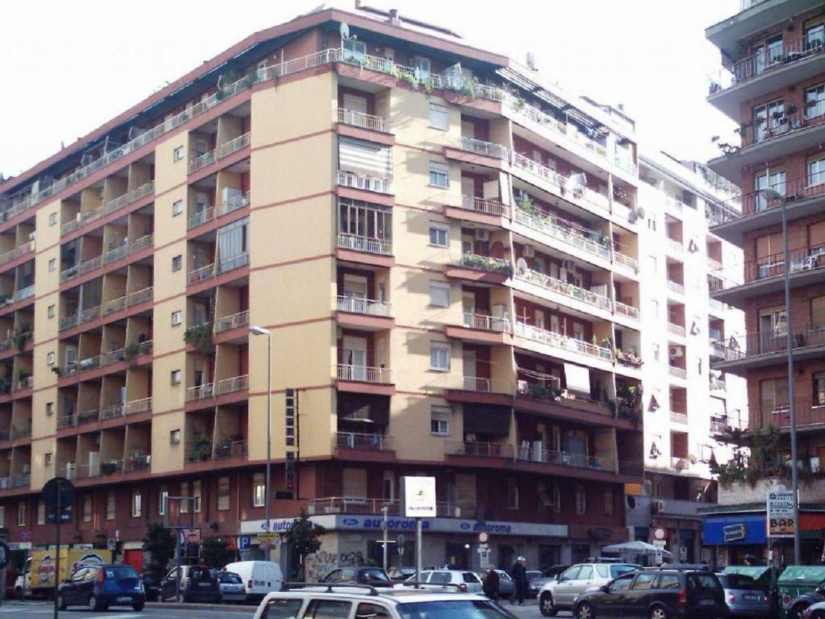 Casa Di Mono Acomodação com café da manhã Roma Exterior foto